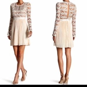 Dreamy lace pleated ivory dress
